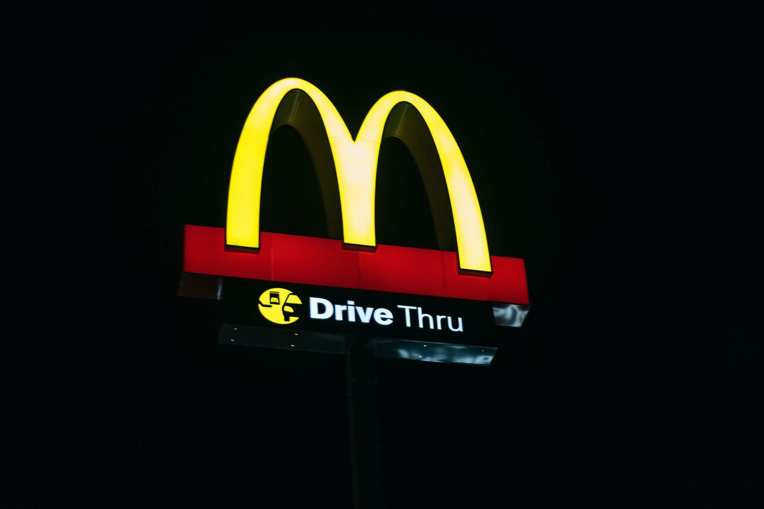 The MyMcDonald’s Rewards program tracks what you buy, store locations, visit times, weather, and offer responses—processing billions of data points per quarter. ©Image Credit: Unsplash / Eduardo Soares