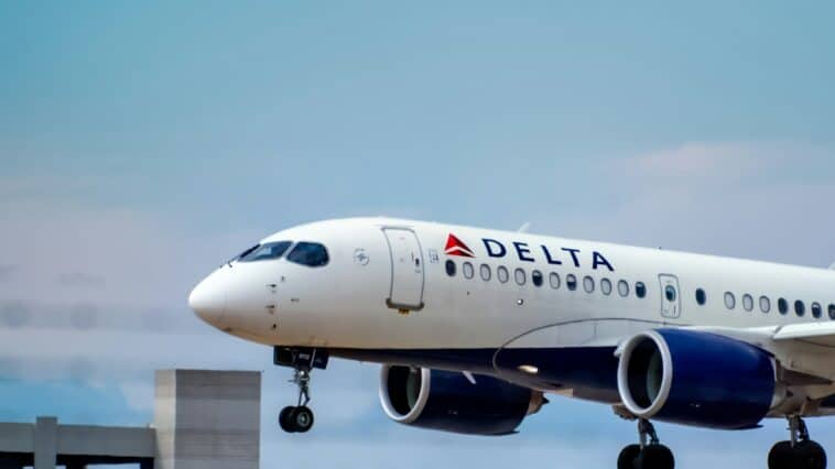 Delta confirmed aircraft operating systems were never at risk, but the federal investigation into signal jamming remains ongoing. ©Image Credit: Unsplash / Trac Vu