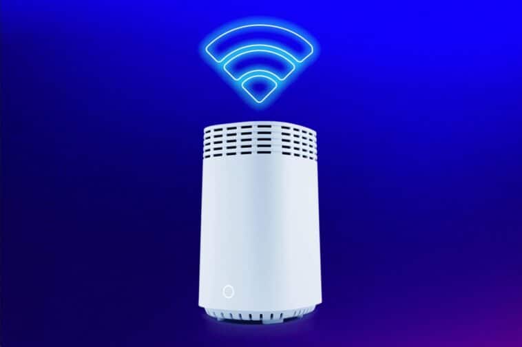 Verizon's Visible launches a $55 phone and fiber bundle 1 Visible One puts wireless service and symmetrical 300 Mbps home internet on one bill, with no contracts or extra monthly equipment fees. ©Image Credit: Visible