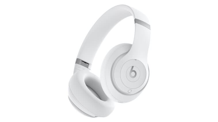 Beats Studio Pro Wireless Headphones ©Image Credit: Beats