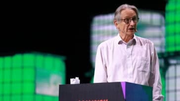 Geoffrey Hinton is calling for caution as scientists race to develop AI systems that could eventually surpass human intelligence | ©Image Credit: Wiki Commons / Collision Conf