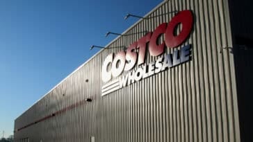 Costco is passing its $184M government refund directly to members through lower prices on everyday produce and pantry items. | ©Image Credit: Marcus Reubenstein / Unsplash