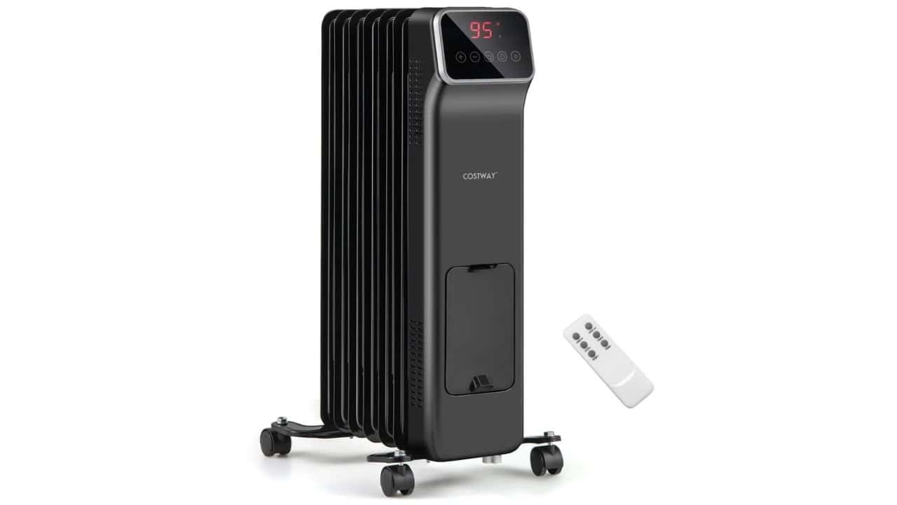Costway 1500W Oil-Filled Radiator Space Heater ©Image Credit: Costway