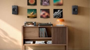 KEF Q1 Meta Bookshelf Speakers ©Image Credit: KEF