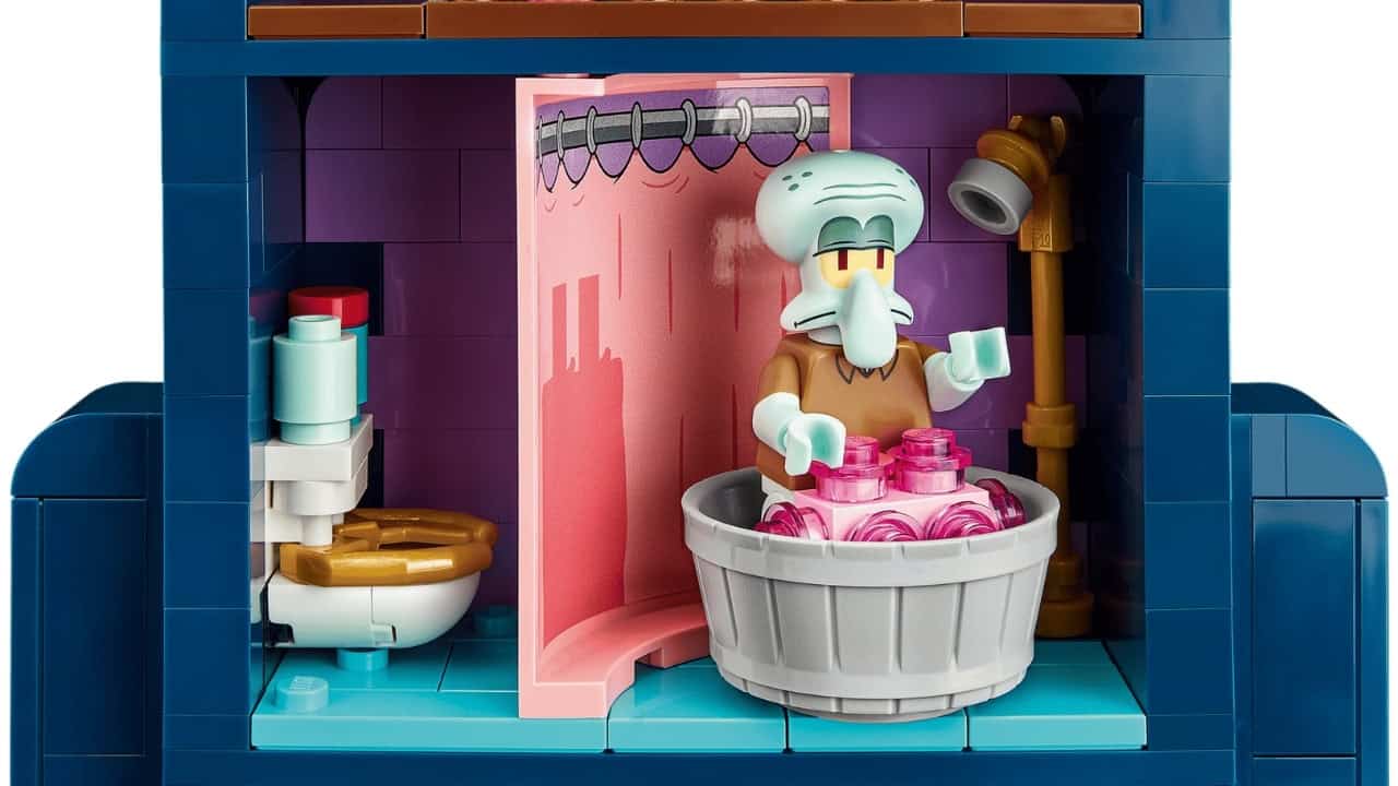 LEGO turns Bikini Bottom into a 1,794-piece SpongeBob set 5 LEGO Icons SpongeBob SquarePants Bikini Bottom Squidward ©Image Credit: LEGO