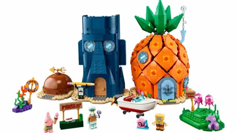 LEGO Icons SpongeBob SquarePants Bikini Bottom ©Image Credit: LEGO