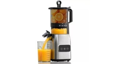 R.W.FLAME Cold Press Juicer ©Image Credit: R.W.FLAME