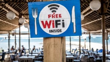 Department of Health and Human Services initiates a formal review of wireless radiation research to assess whether federal safety limits reflect modern 5G usage. ©Image Credit: Unsplash / Bernard Hermant
