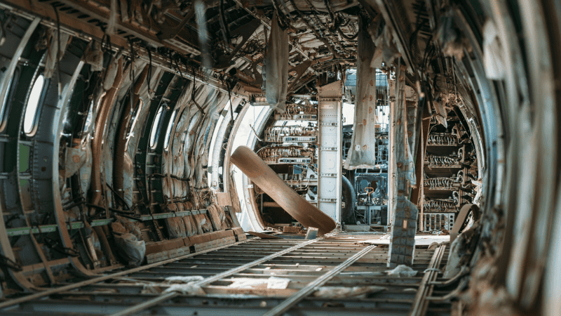 Airlines are scrapping nearly new A320neo and 737 MAX jets because the parts are worth more than the plane | ©Image Credit: Random Institute / Unsplash