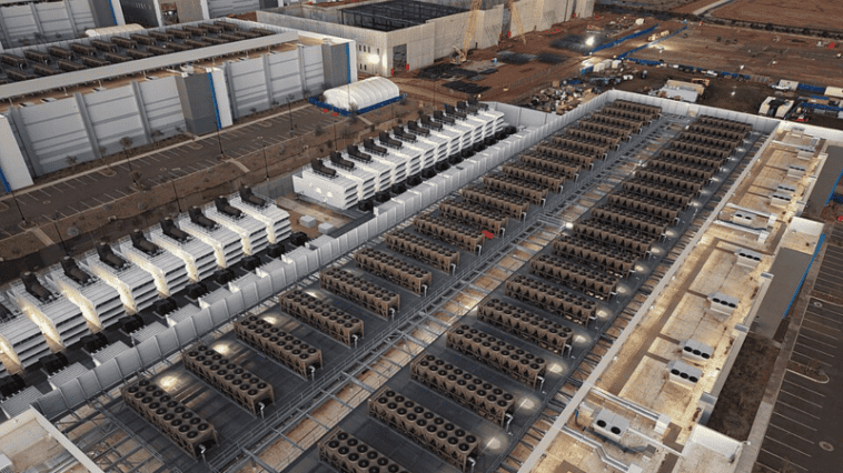 An aerial view of a large-scale data center | ©Image Credit: Wikimedia Commons / Rsparks3