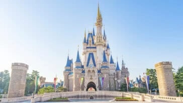 Cinderella Castle at Tokyo Disneyland, where interior guest access is currently blocked indefinitely. | ©Image Credit: Japan National Tourism Organization