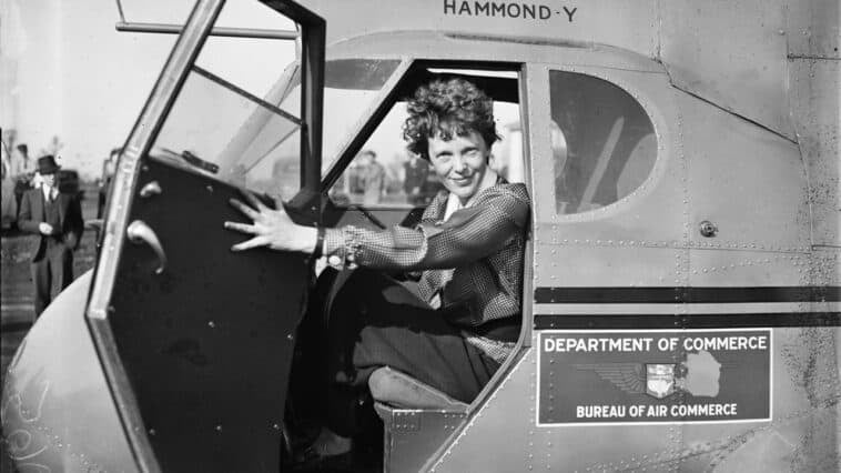 Amelia Earhart’s plane has never been found. Now, researchers are traveling to Nikumaroro to investigate a mysterious object near the lagoon. | ©Image Credit: United States Library of Congress's Prints and Photographs division