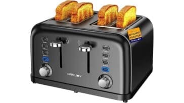 Ramjoy 4-Slice Toaster ©Image Credit: Ramjoy