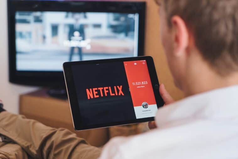 Netflix subscribers are watching less after password sharing ban 1 Netflix blame dropping viewership numbers on factors like stronger competition from other streaming platforms, changes to its user interface, and programming that isn't hitting the mark © Image Credit: Unsplash / CardMapr.nl