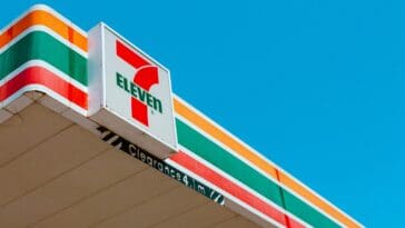 Slurpees, glow-ups, and egg salad: 7-Eleven's massive makeover is reshaping your late-night snack runs by 2030. ©Image Credit: Unsplash / Josh Chiodo