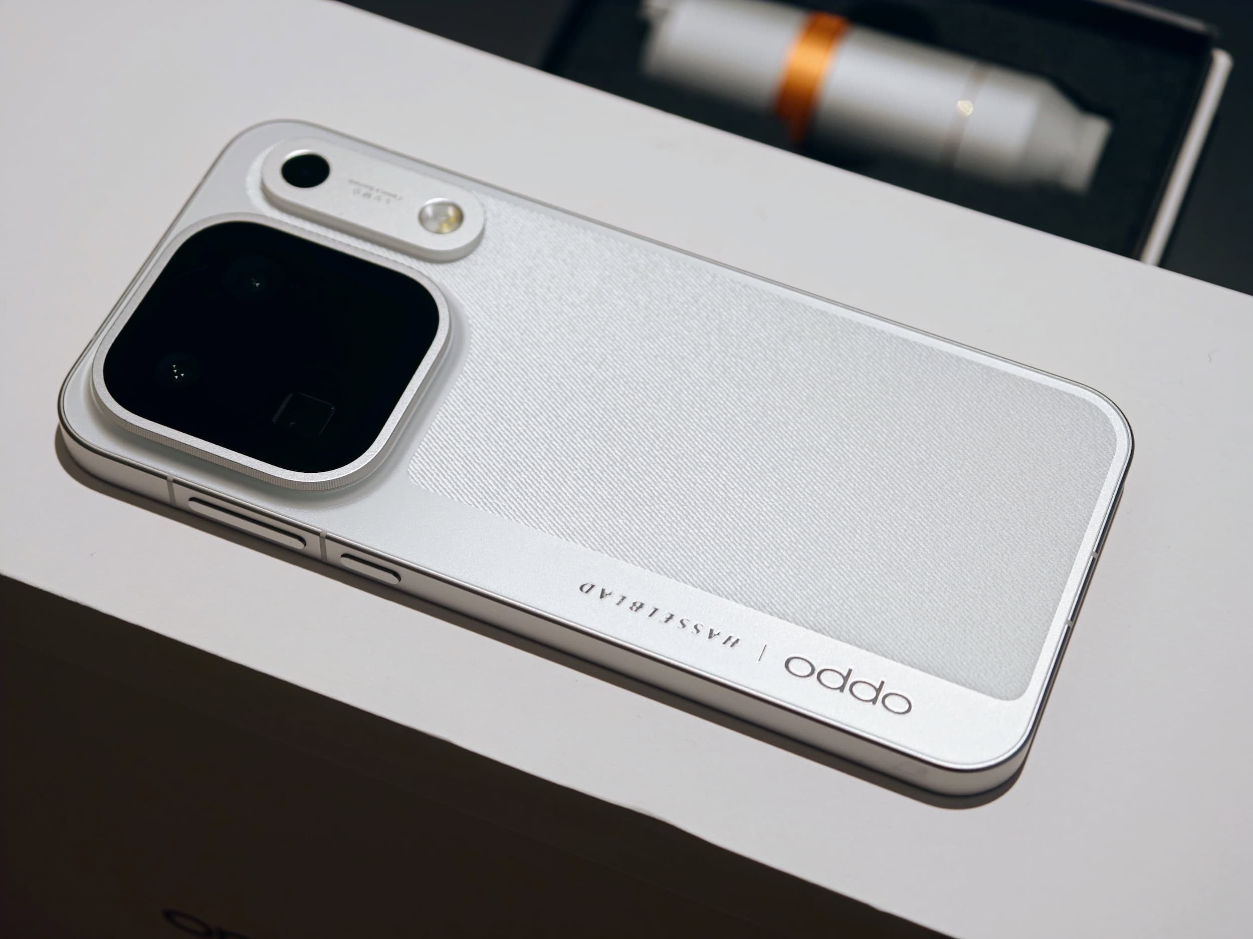 OPPO Find X10 series review: A photo powerhouse 2 The Find X10 Pro Max
